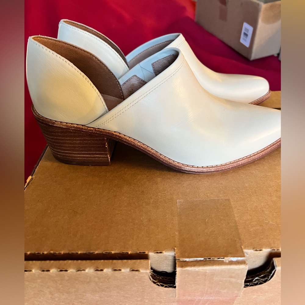 Madewell Brady Block Heel Bootie, size 10